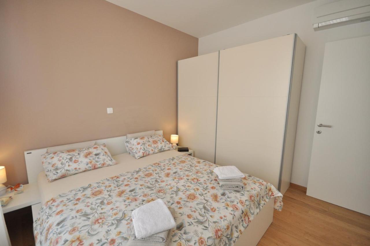 Apartment Carmen, Znjan, Split Eksteriør bilde